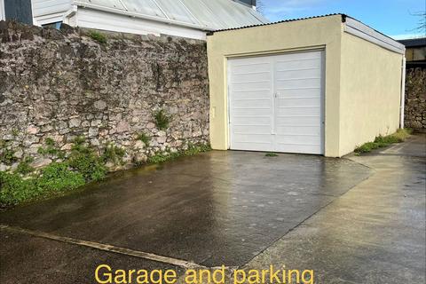 2 bedroom flat for sale, Forest Road, Torquay,