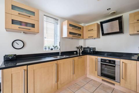 undefined, Fraser Gardens, Winchester, Hampshire, SO22