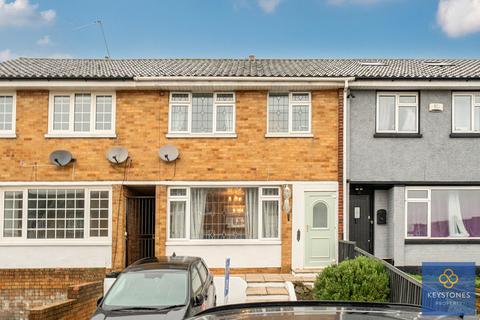 Highfield Road, Romford, RM5