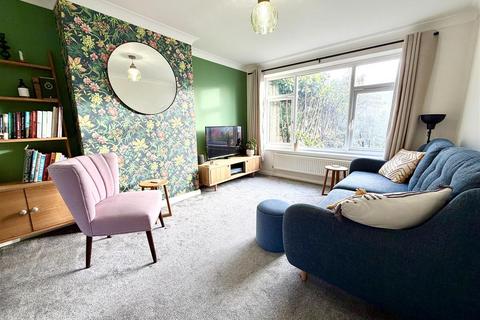 3 bedroom semi-detached house for sale, Arundel Street, Garforth, Leeds