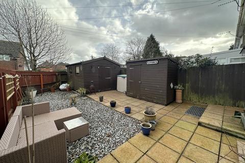 3 bedroom end of terrace house for sale, Hibberd Way, Bournemouth, BH10