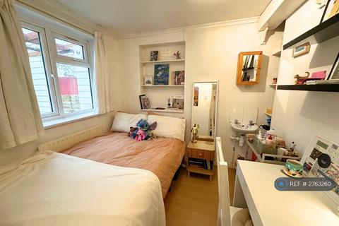 undefined, Beaufort Road, Kingston Upon Thames, KT1