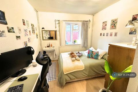 undefined, Beaufort Road, Kingston Upon Thames, KT1