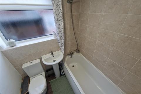 undefined, Sloane Avenue, Lees, Oldham