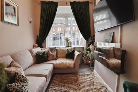 2 bedroom terraced house for sale, Dimsdale Parade East, Newcastle