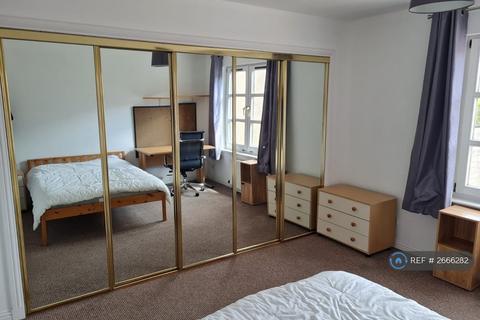undefined, Larch Street, Dundee, DD1