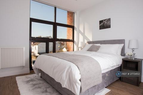 1 bedroom flat to rent, Wardour Place, Slough, SL1