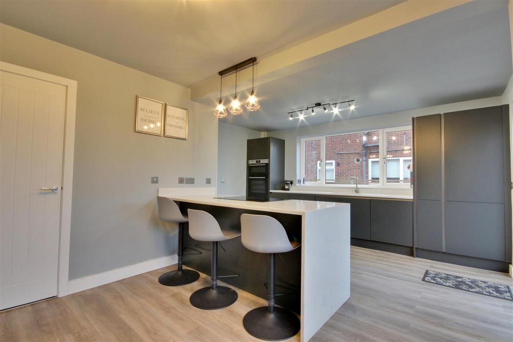 Img 8322-img 8324.jpg