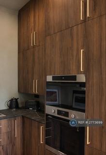 1 bedroom flat to rent, Redcliffe Gardens, London, SW10