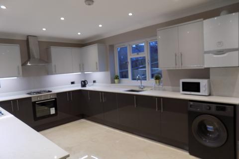 undefined, Meyrick Avenue, Room 3, Luton, Bedfordshire