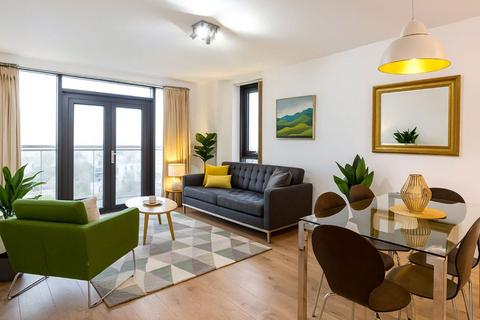 3 bedroom flat for sale, Beechwood Road, London E8