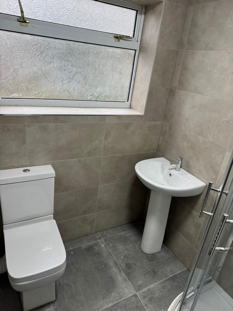 Family bathroom