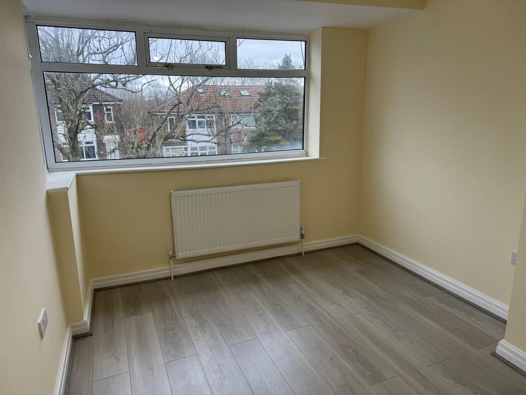 Double bedroom 1