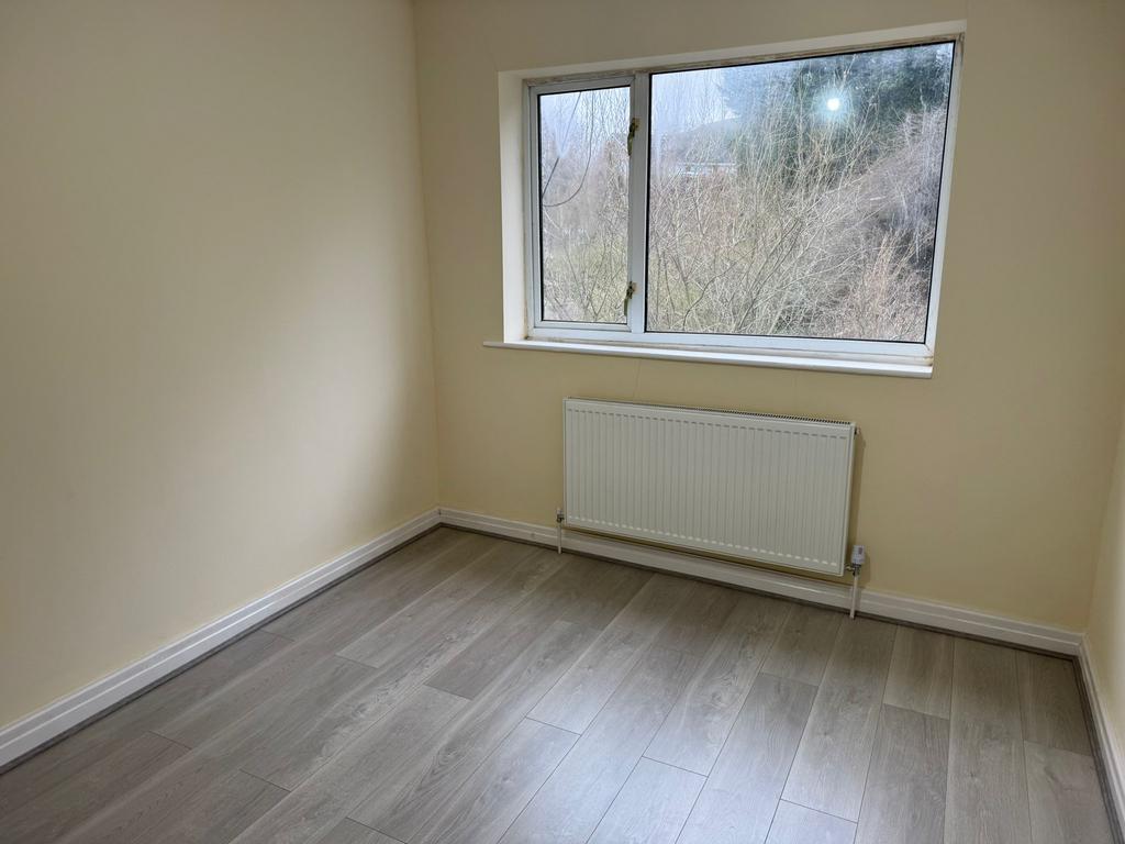 Double bedroom 2