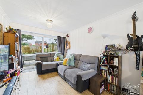 undefined, Sandholme,  Steeple Claydon,  Buckinghamshire,  MK18 2QE, MK18