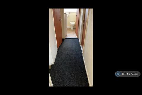 undefined, Caledonian, Tamworth, B77