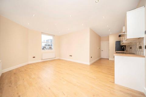 2 bedroom flat to rent, Commercial Road, Shadwell, London, E1