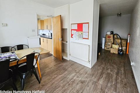1 bedroom terraced house to rent, Martin Close, Hatfield AL10