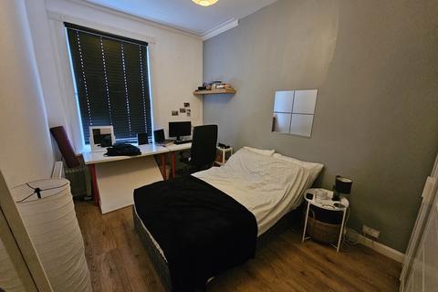 undefined, John Street, Hyde Park, Leeds