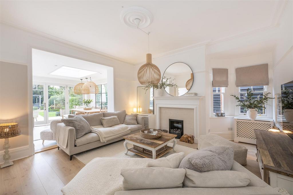 24-hollybush-lane-18.jpg