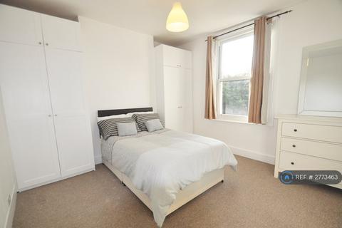 undefined, Clarence Road, London, W4