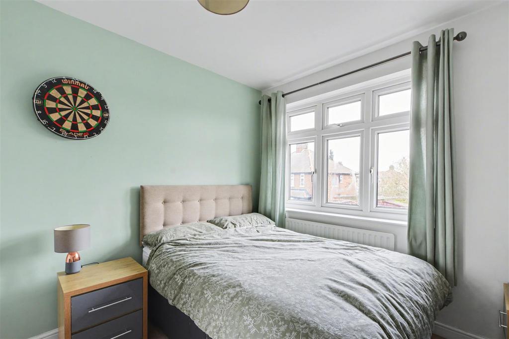 Bedroom 2 2.jpeg