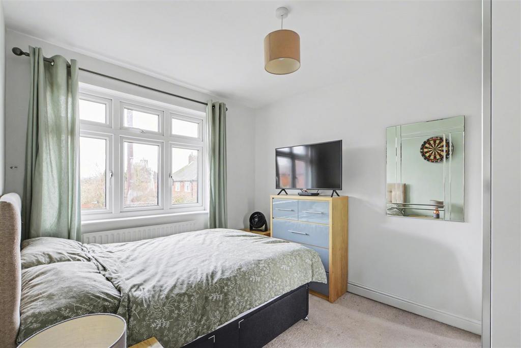 Bedroom 2 1.jpeg