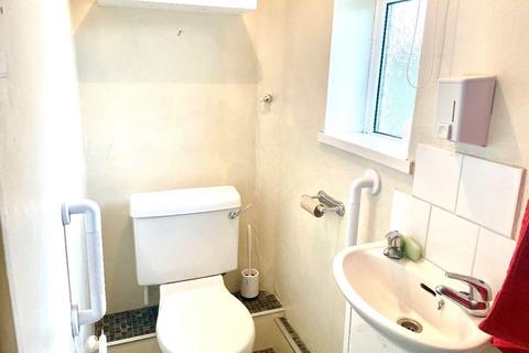 3 bedroom semi-detached house for sale, Haven Close, Canvey Island