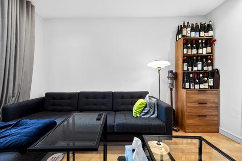 2 bedroom flat for sale, 3 Chartfield Avenue, London, SW15