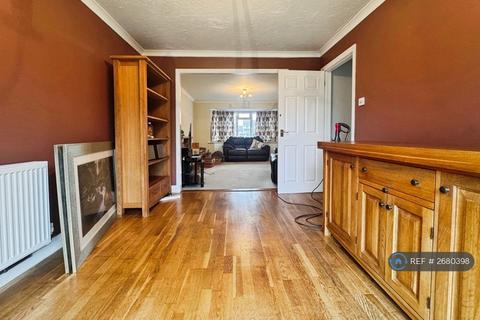 undefined, Comfrey Close, Trowbridge, BA14
