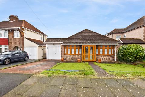 3 bedroom bungalow for sale, Keswick Road, Bexleyheath, DA7