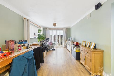 3 bedroom semi-detached house for sale, Marske Lane, Durham TS19