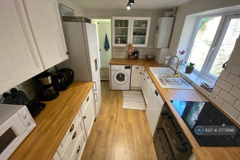undefined, Middle Street, Southampton, SO14