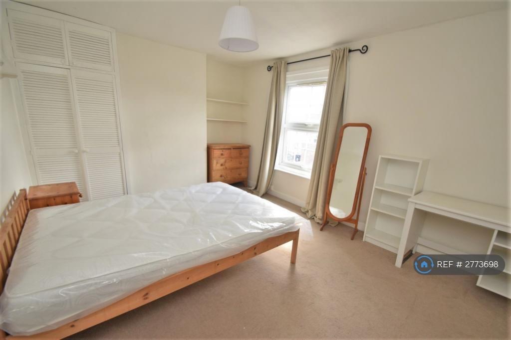 Master Bedroom 1
