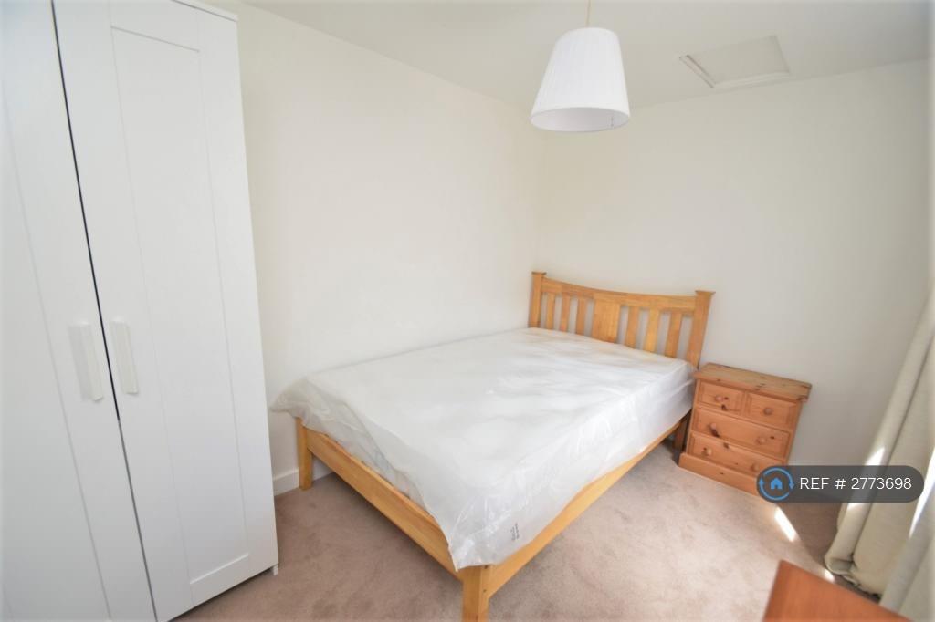 Upstairs Bedroom 3