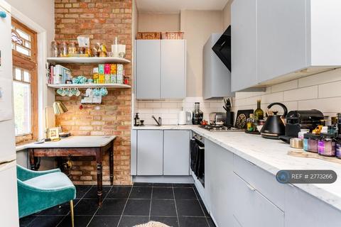 1 bedroom flat to rent, Queens Park, London, NW6