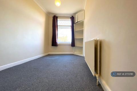 3 bedroom flat to rent, Chingford Mount Road, London, E4