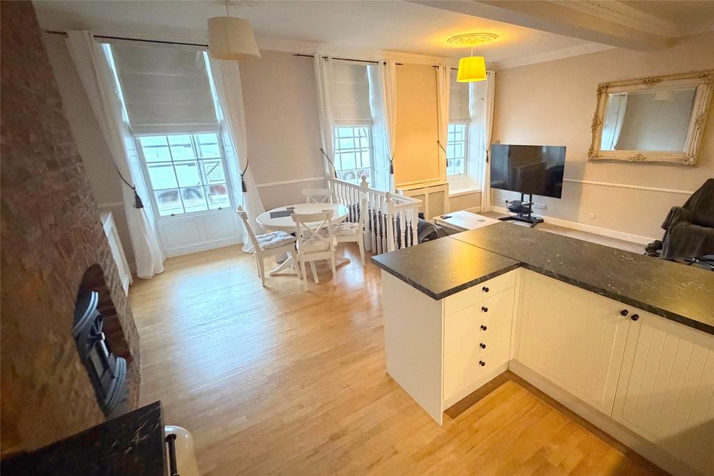 Dining Room Lounge