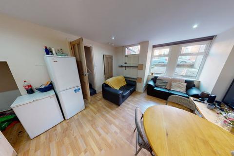 3 bedroom house to rent, Pearson Grove, Hyde Park, Leeds LS6 1JB