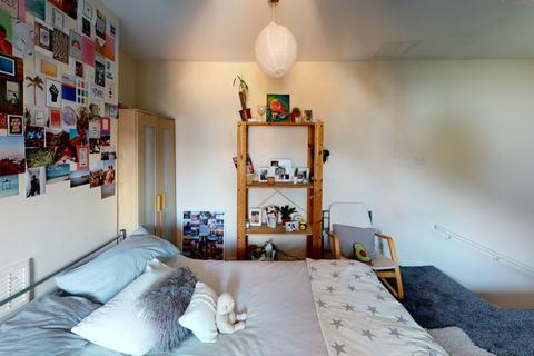 3 bedroom house to rent, Pearson Grove, Hyde Park, Leeds LS6 1JB