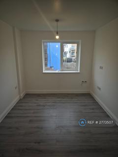 2 bedroom flat to rent, London Road, Croydon, CR0