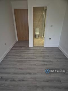 2 bedroom flat to rent, London Road, Croydon, CR0