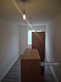2 bedroom flat to rent, London Road, Croydon, CR0