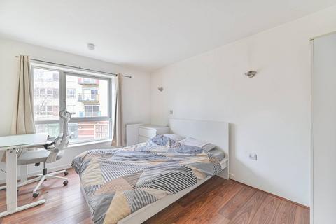3 bedroom flat for sale, West Parkside, Greenwich Millennium Village, London, SE10