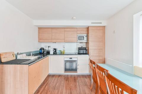 3 bedroom flat for sale, West Parkside, Greenwich Millennium Village, London, SE10