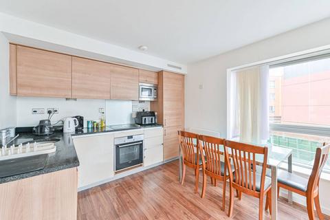 3 bedroom flat for sale, West Parkside, Greenwich Millennium Village, London, SE10