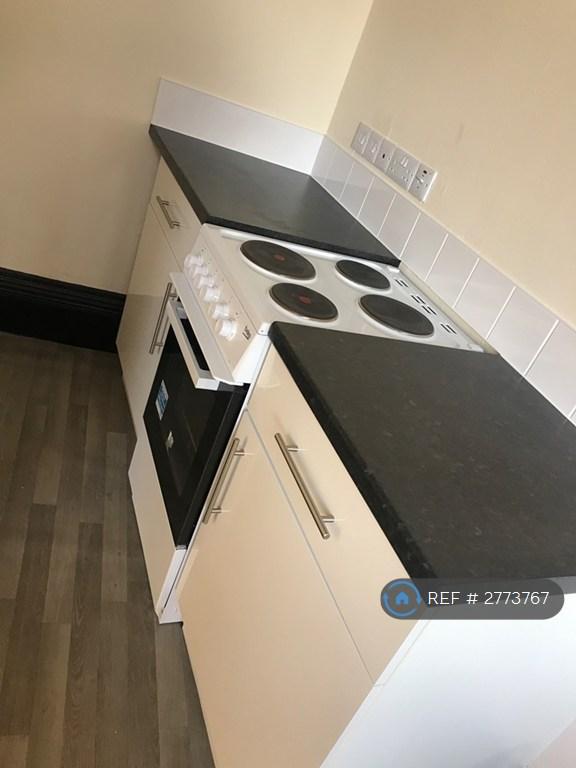Kitchen 1 (Old Floor)