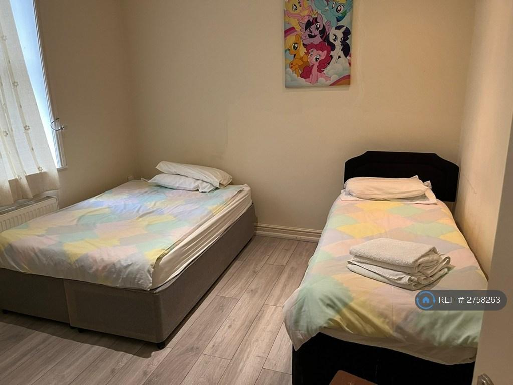 Bedroom2