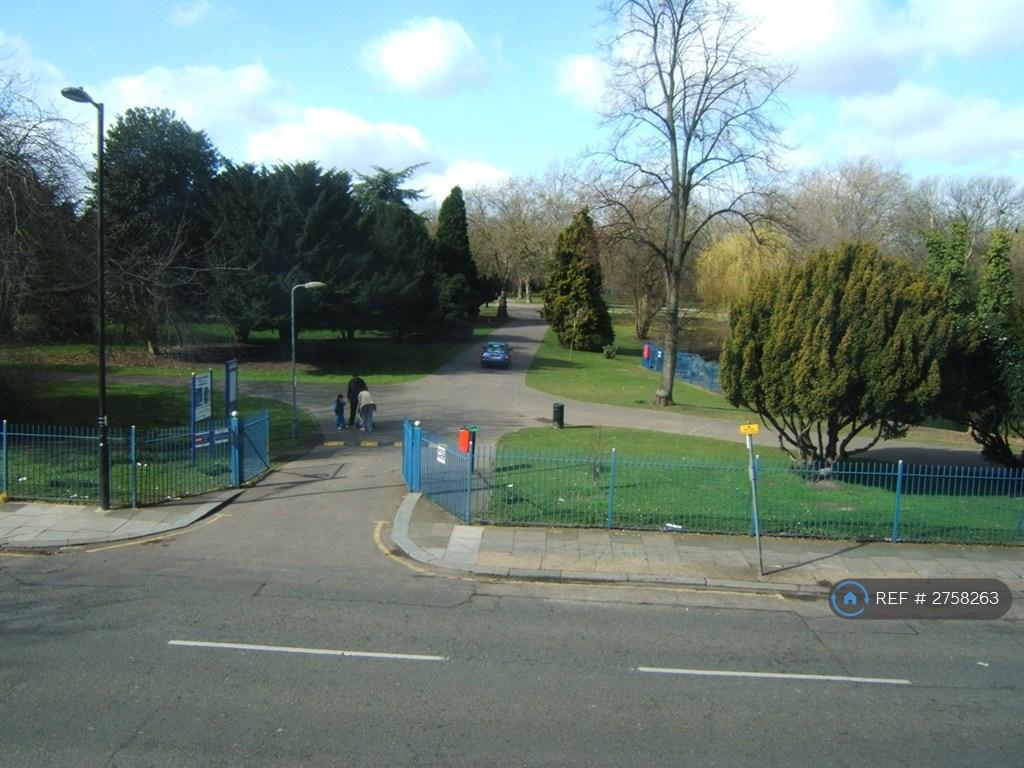Park Opposite