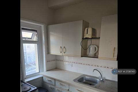 undefined, Northumberland Avenue, Blackpool, FY2